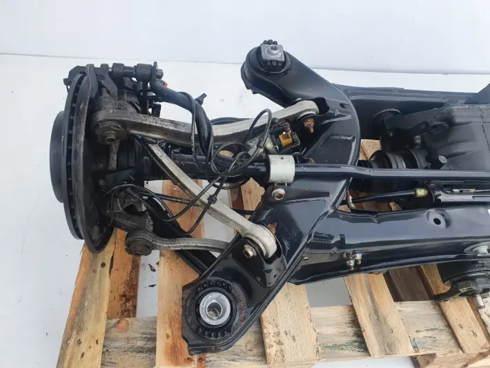 Mercedes W207 3.0 V6 CDI TYLNE ZAWIESZENIE TYŁ KPL