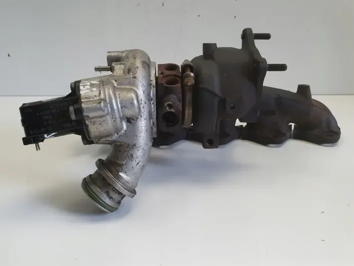 Audi A3 8P 1.4 TSI TURBOSPRĘŻARKA 03C145701N