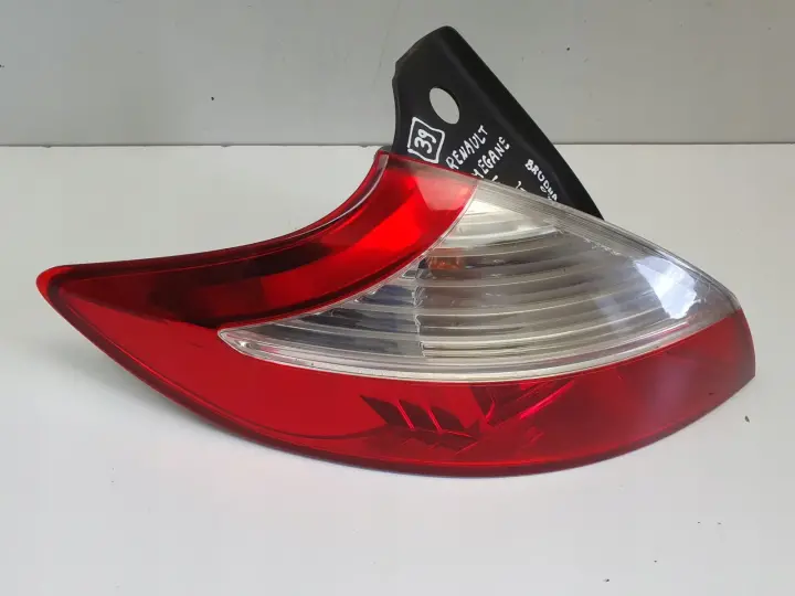 Renault Megane III HB 08-16r TYLNA LAMPA LEWA lewy tył kierowcy 265550007R