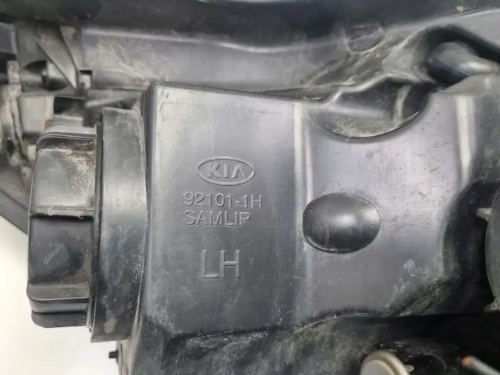 Kia Cee'd Ceed LIFT 09-12r PRZEDNIA LAMPA LEWA lewy przód EU EUROPA ŁADNA