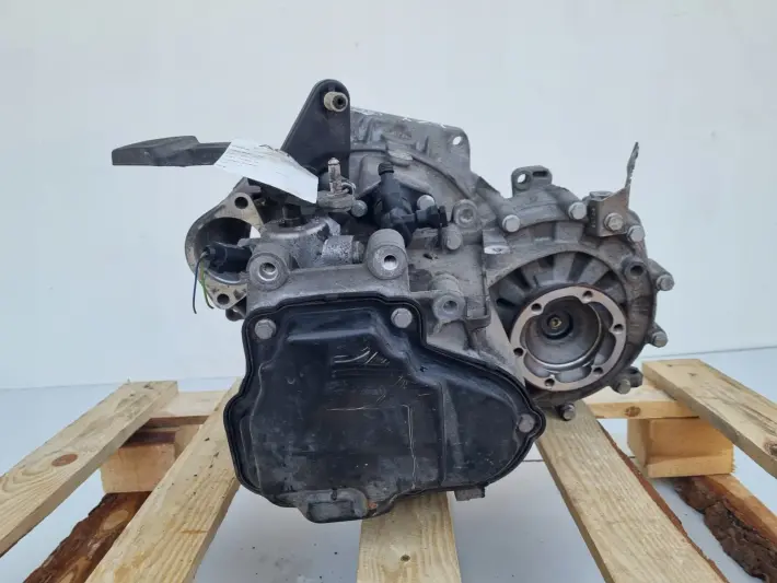 Audi A3 8V 1.6 TDI SKRZYNIA BIEGÓW manualna LZY manual