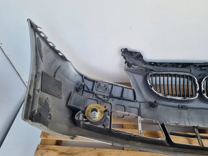 BMW E60 03-07r KOMPLETNY PRZEDNI ZDERZAK przód SREBRNY SPRYSKI PDC 354