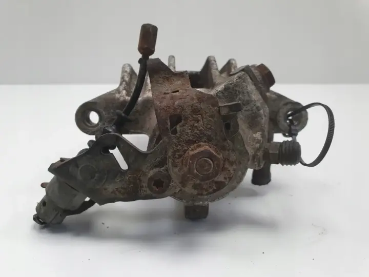 VW Golf IV Bora Audi A3 LEWY ZACISK HAMULCOWY tył kierowcy Lucas