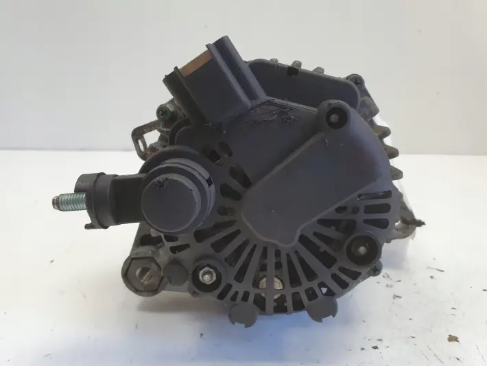 Kia Rio II 1.5 CRDI ALTERNATOR