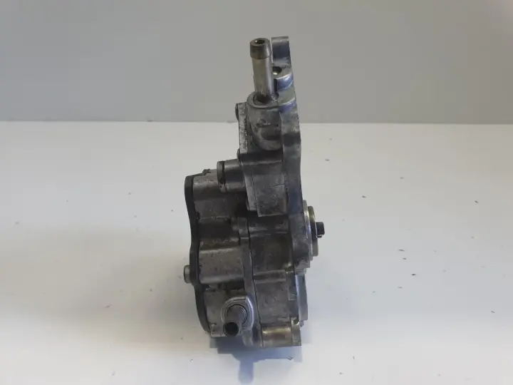 VW Passat B5 1.9 TDI POMPA VACUM wakum 038145209A