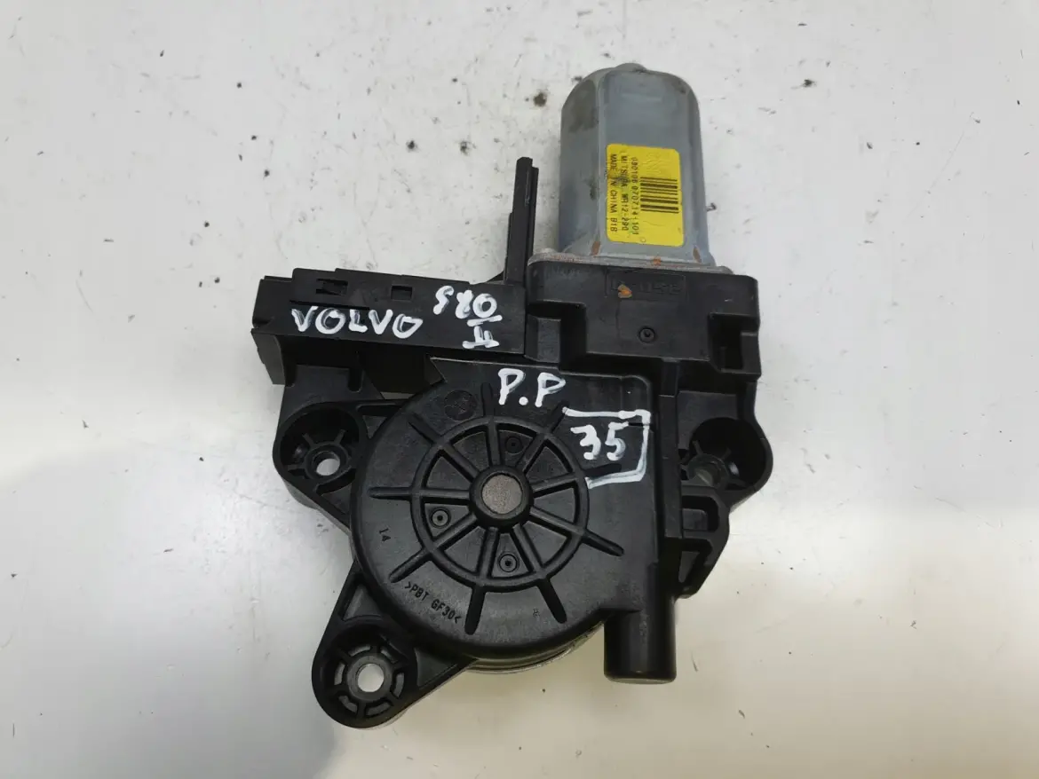 826d28d0720cb18f183edea16ece5142
