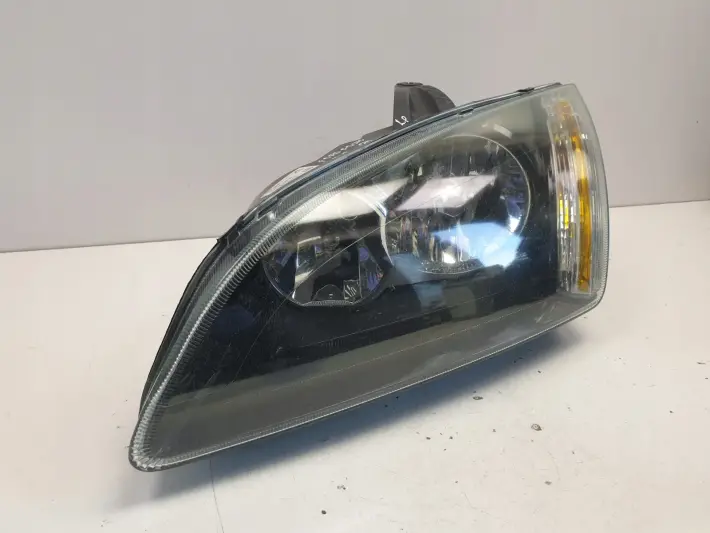 Ford Focus II MK2 PRZEDNIA LAMPA LEWA lewy przód