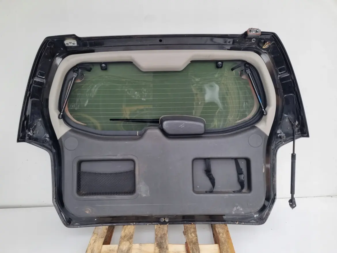 Nissan Pathfinder III R51 TYLNA TYLNIA KLAPA BAGAŻNIKA TYŁ czarna czarny