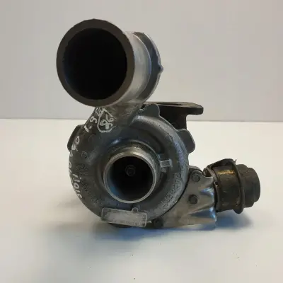 Volvo S40 V40 1.9 D DCI TURBOSPRĘŻARKA 8200332125