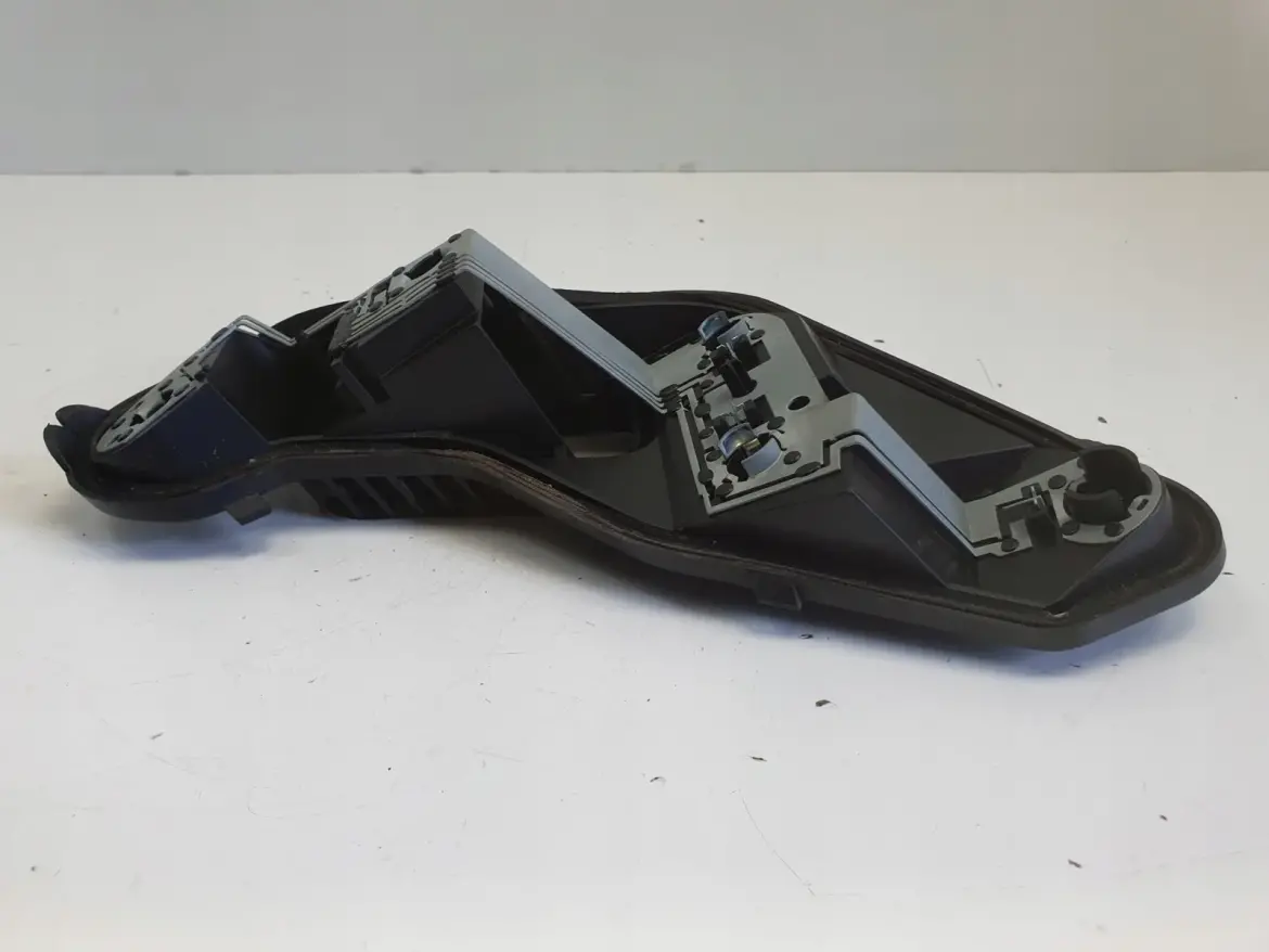 Peugeot 207 CC WKŁAD TYLNEJ LAMPY Prawy tył VP5PFX-13N005-AA