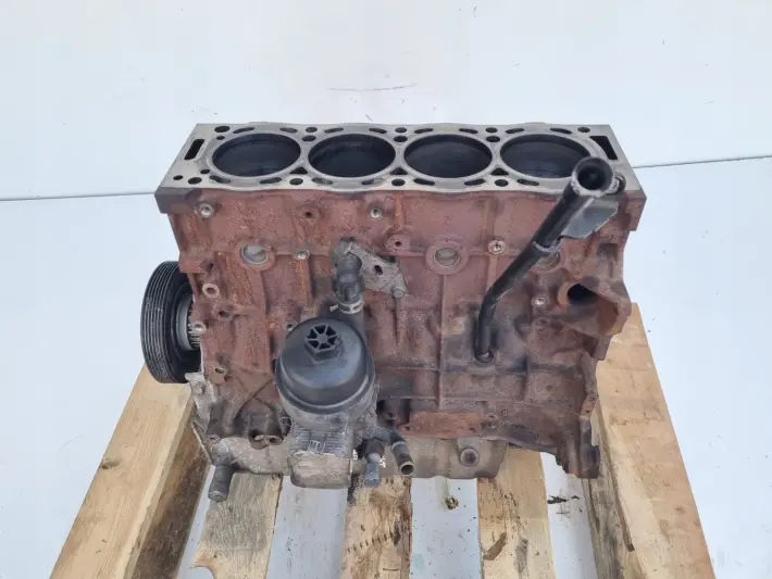DÓŁ SILNIKA BLOK WAŁ KORBOWY Volvo C30 S40 II V50 V70 2.0 D DIESEL D4204T