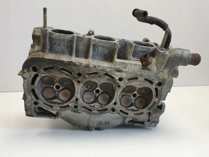 Subaru Outback III 3.0 H6 GŁOWICA CYLINDRÓW