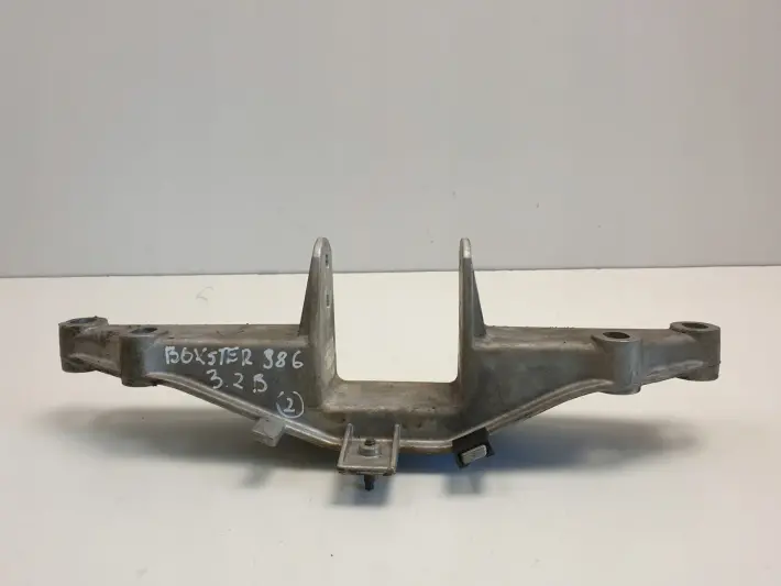 Porsche Boxster 986 ŁAPA SILNIKA Mocowanie