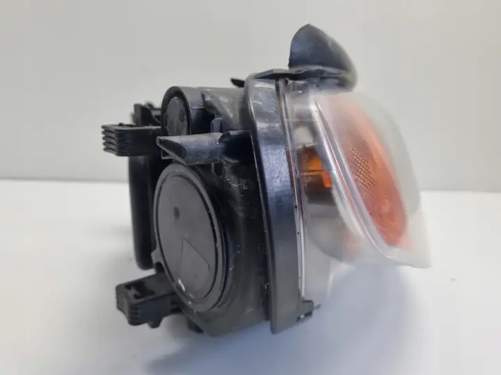 Volvo V70 III XC70 PRZEDNIA LAMPA PRAWA PRAWY PRZÓD XENON SKRĘTNY 31214169