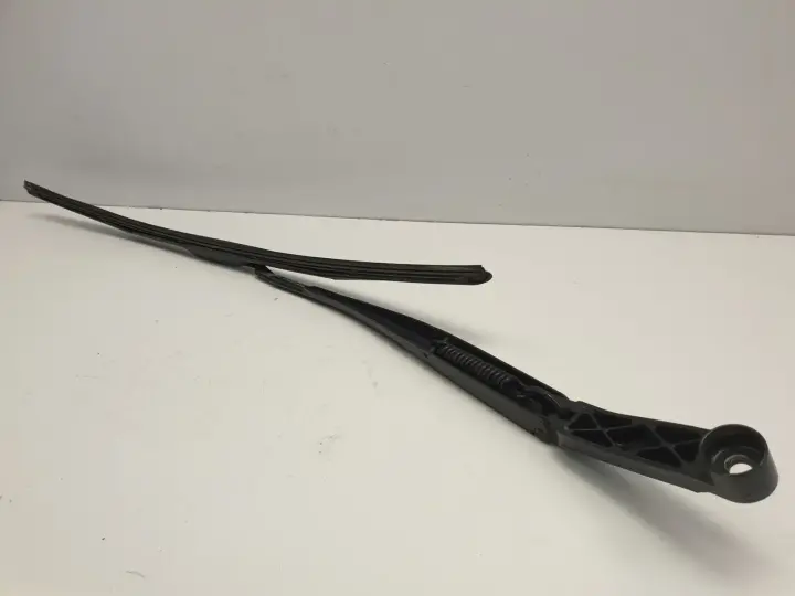 Toyota Land Cruiser 150 PRAWA RAMIE WYCIERACZKI