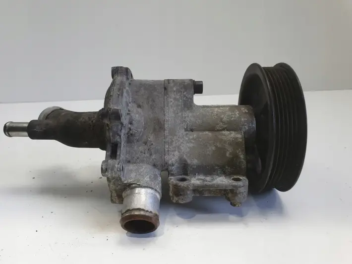 Mini One R50 R53 1.6 16V POMPA WODY 04693095AB