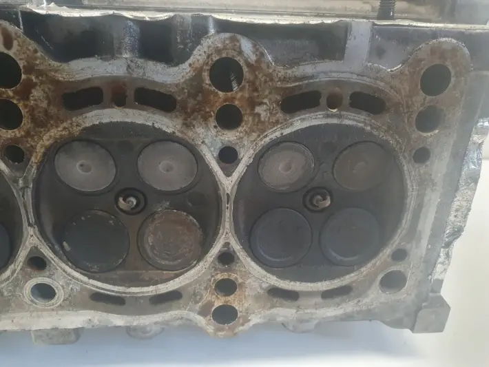 Alfa Romeo Mito 1.4 T-JET GŁOWICA CYLINDRÓW wałek 55218237