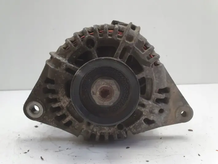 Hyundai Santa Fe 2.4 ALTERNATOR valeo 37300-38400 110A