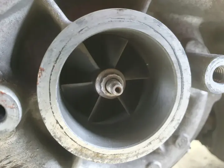 Volvo S40 II V50 2.0 D TURBOSPRĘŻARKA 9662464980