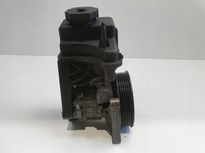 f3e63eb2f2008f446f9ab814b31b3236