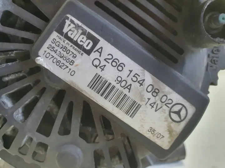 Mercedes W169 1.5 8V ALTERNATOR A2661540802 90A valeo