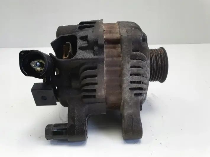 Peugeot 207 1.4 8V ALTERNATOR 9660055080