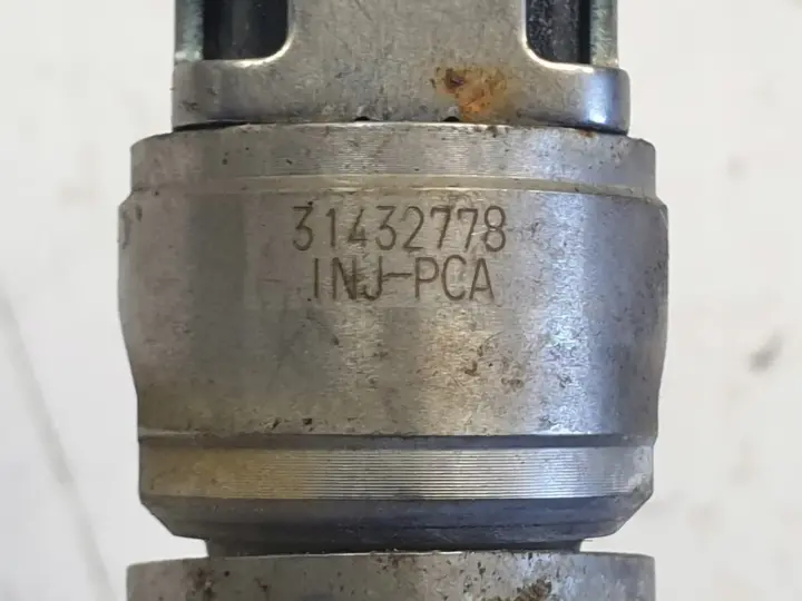 bcf0373c4e3b90a0b2835f31f5ae20ae