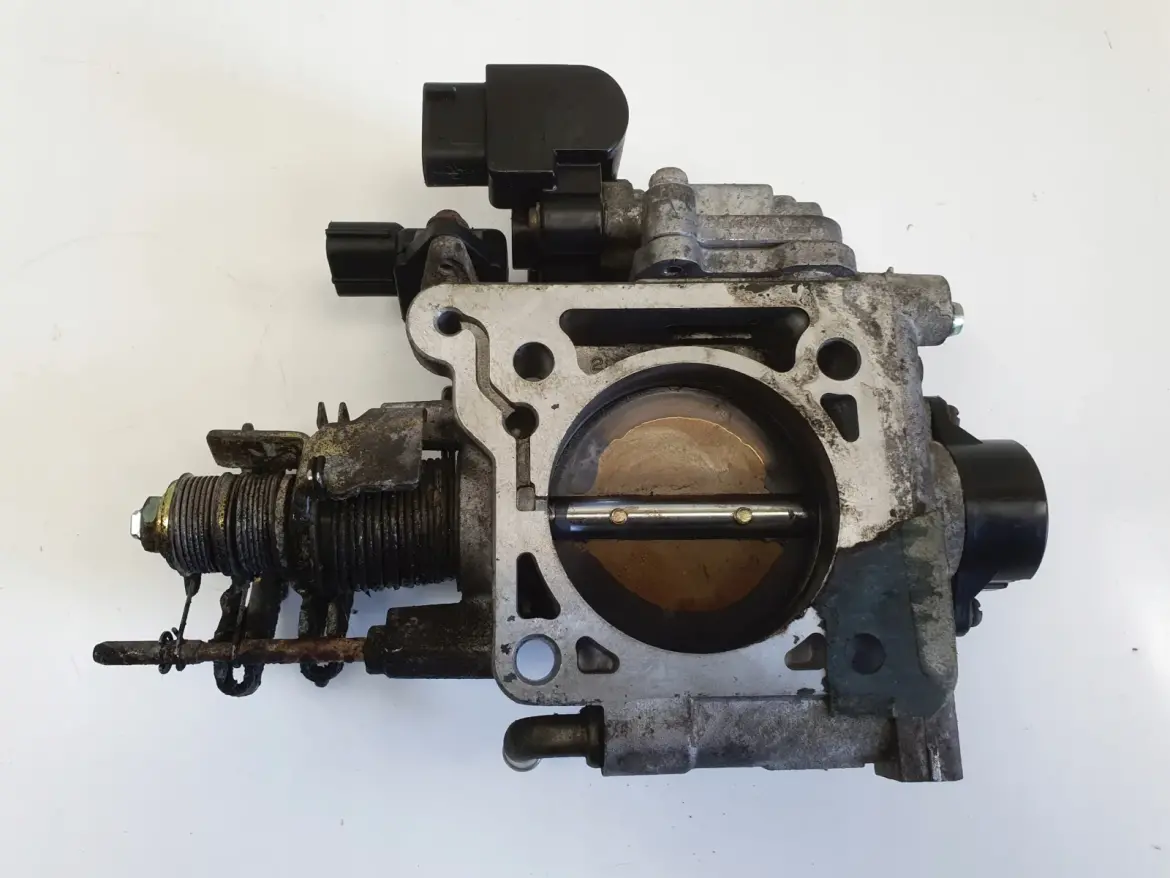 Subaru Forester II 2.0 T PRZEPUSTNICA 22650AA182 RTT60-3