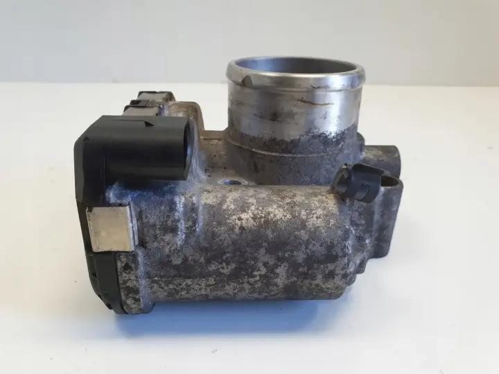 Ford Fiesta MK7 1.25 PRZEPUSTNICA 8A6G-9F991-AC 0280750532
