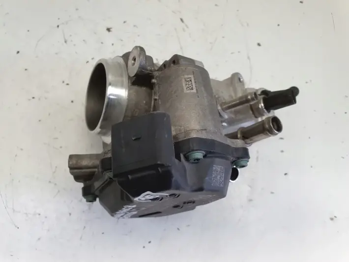 Audi A6 C7 2.0 TDI PRZEPUSTNICA 04L128063T