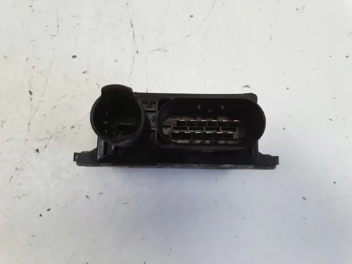 BMW E87 E90 2.0 D PRZEKAŹNIK ŚWIEC ŻAROWYCH 780120002