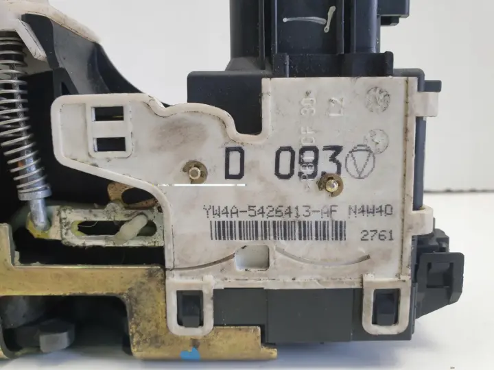 Mazda Tribute ZAMEK DRZWI Lewy tył KIEROWCY