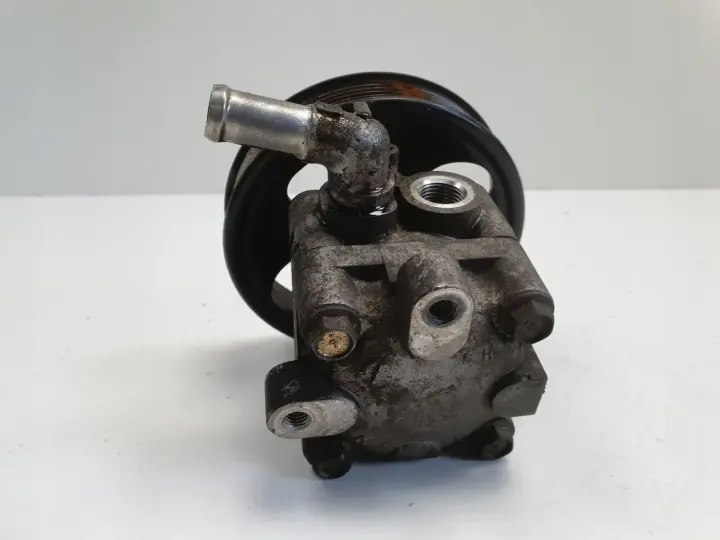 Nissan X-TRAIL T30 2.0 16V POMPA WSPOMAGANIA oryginał