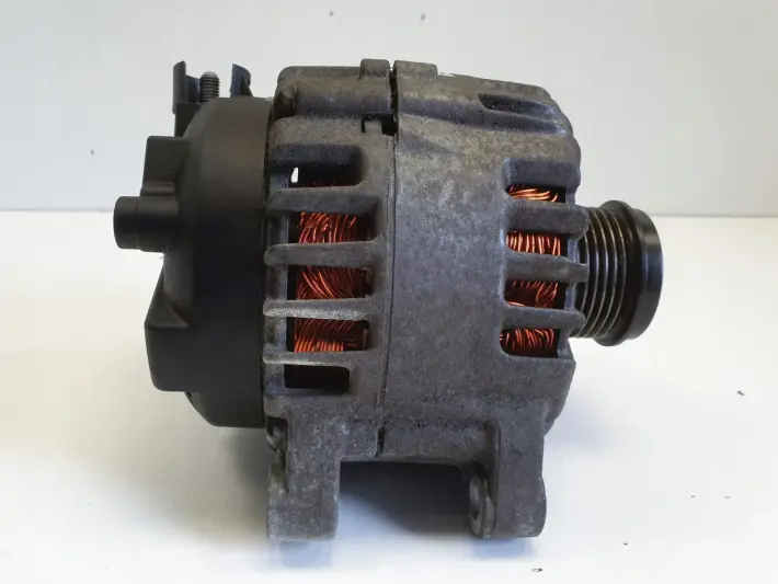 Ford Focus III MK3 1.6 TDCI ALTERNATOR AV6N-10300-GC 30659390 150A