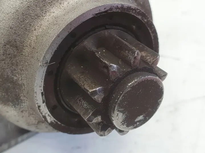 Audi A3 8L 1.8 T ROZRUSZNIK 0001121026 bosch