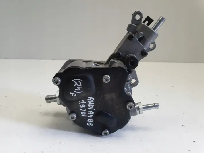 Audi A4 B5 B6 B7 A6 C5 1.9 TDI POMPA VACUM wakum LUK