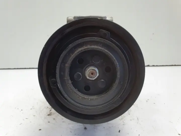 06f303e282afc41ec311eb90fe69cea7