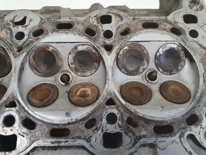 Opel Corsa D 1.2 16V GŁOWICA CYLINDRÓW 55355430