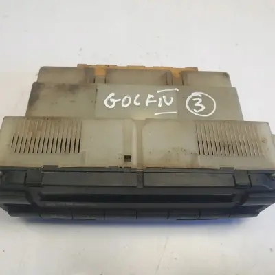 VW Golf IV PANEL KLIMATYZACJI Nawiewu