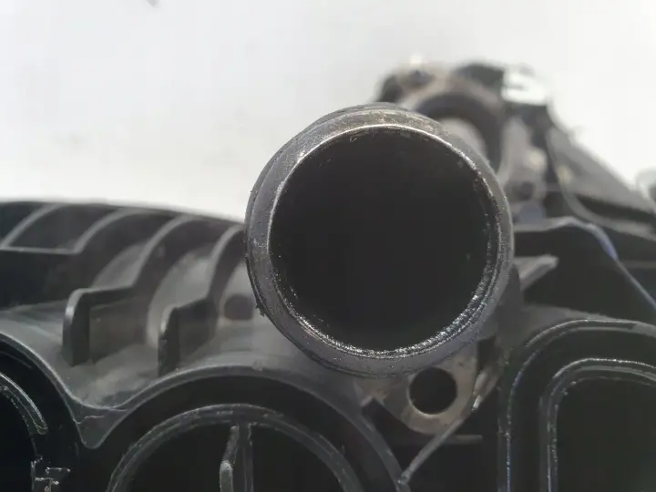 BMW E87 E90 2.0 D KOLEKTOR SSĄCY 7797384 N47D20