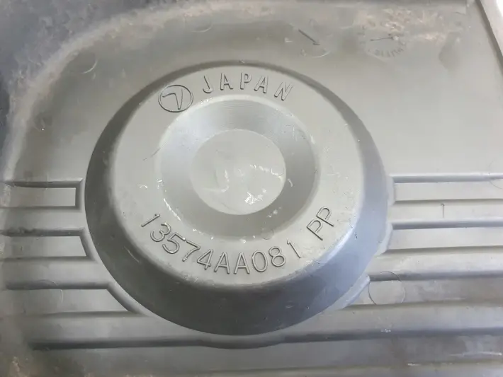 Subaru Legacy IV 2.0 B OSŁONA ROZRZĄDU 13574AA081
