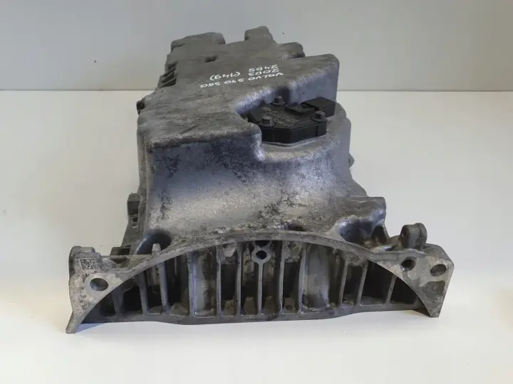 Volvo S60 II 2.0 D3 MISKA OLEJOWA oleju 31316978-AA