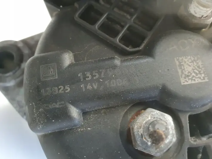 Opel Insignia 2.0 CDTI ALTERNATOR ACX 13579668