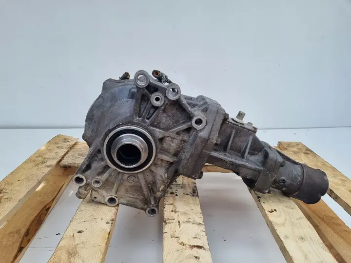 Mitsubishi Outlander II 2.4 REDUKTOR SKRZYNI BIEGÓW manualnej MANUAL
