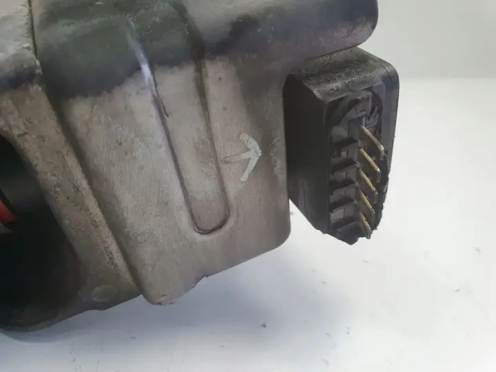 BMW E87 E90 2.0 D N47 TURBOSPRĘŻARKA turbo