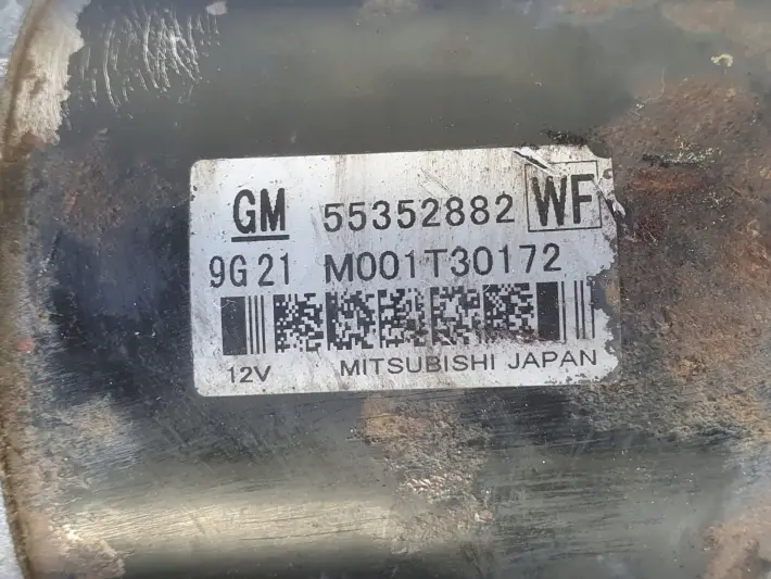 Opel Vectra C 1.9 CDTI ROZRUSZNIK 55352882 M001T30171