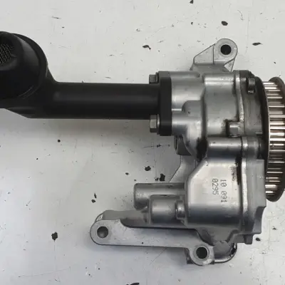 VW Caddy III 1.6 TDI POMPA OLEJU olejowa 03L115105C