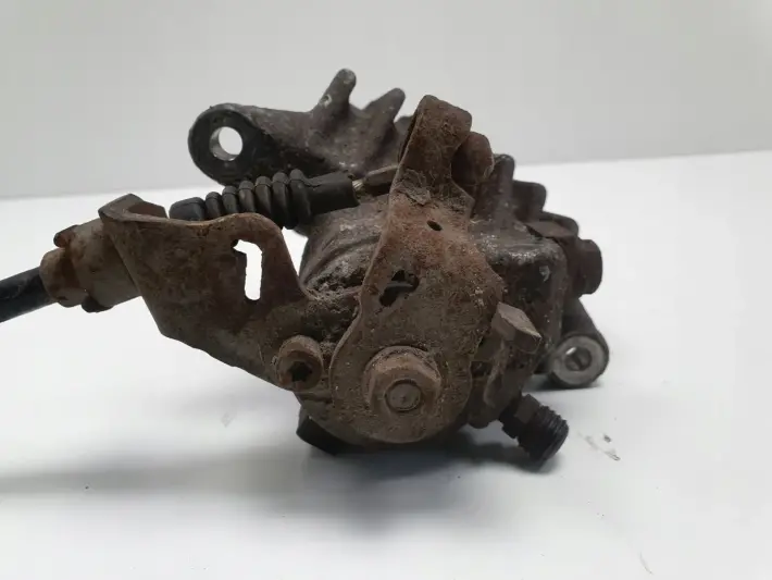 VW Golf IV Bora Audi A3 LEWY ZACISK HAMULCOWY tył kierowcy Lucas