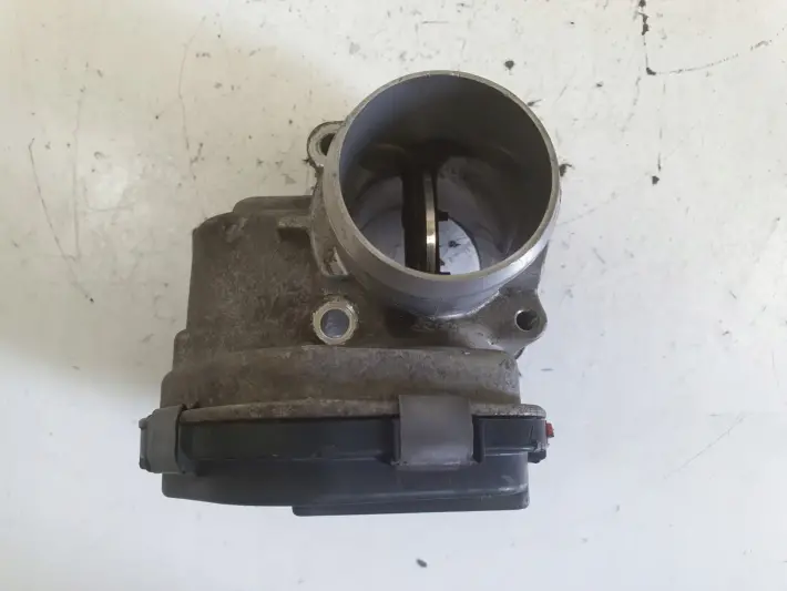 Ford Focus III MK3 1.6 TDCI PRZEPUSTNICA 9673534480 28275019