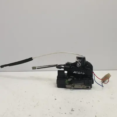 Opel Astra G II ZAMEK DRZWI Prawy przód pasażera